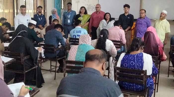 টাঙ্গাইলে ফ্রিল্যান্সিং প্রশিক্ষণের ভর্তি পরীক্ষা অনুষ্ঠিত