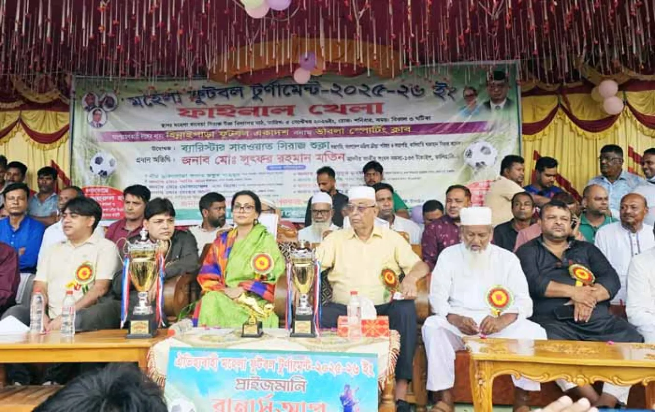 কালিহাতীতে ফুটবল টুর্নামেন্টের ফাইনাল অনুষ্ঠিত  
