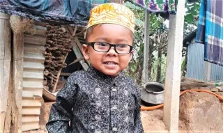 মায়ের এলোপাতাড়ি ছুরিকাঘাতে তিন বছরের ছেলে খুন
