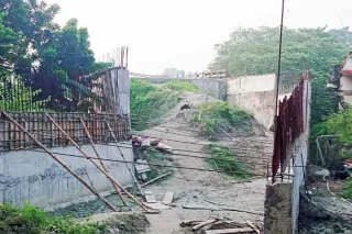 মির্জাপুরের কামারপাড়া ব্রিজ এক অন্তহীন দুর্ভোগের নাম