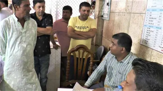 টাঙ্গাইলে দুই প্রতিষ্ঠানে ভোক্তার থাবা